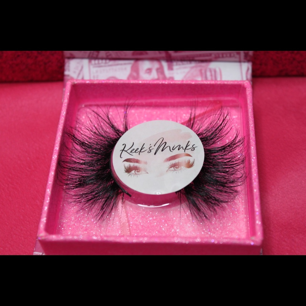 HUSTLA 👠 Mink Lash Strip